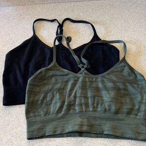 Pro-Fit Set of 2 Sports Bras Camo and Black
